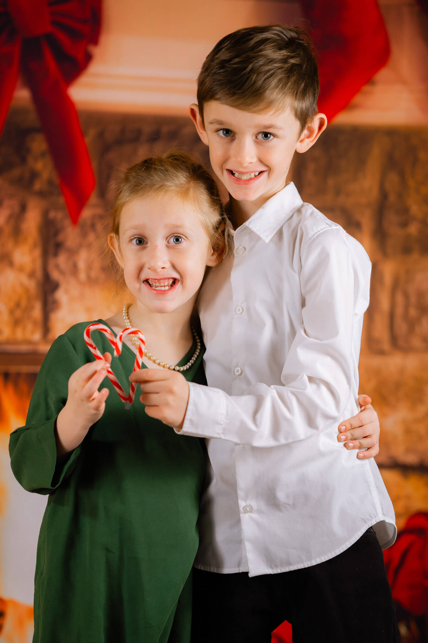 Christmas mini session studio portrait in Kitchener Waterloo by Greasypixel Photography
